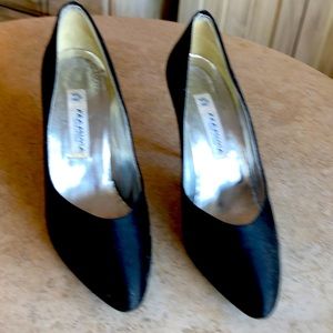 Pumps black silk dress shoes made in Italy